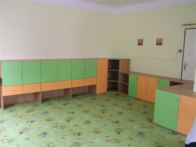 nábytek do učebny a herny mateřské školky